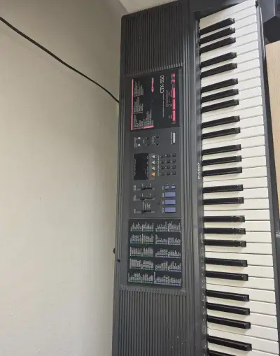 Klávesy Casio- CTK - 550