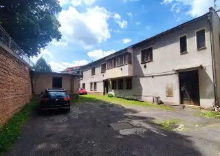 Prodej, komerční objekt s byty a zahradou, centrum Nová Paka