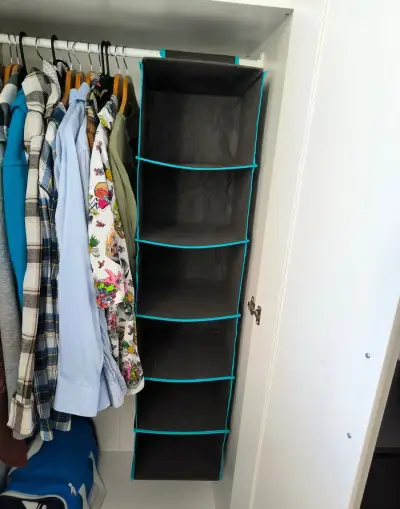 Závěsný organizér do skříně, 6 přihrádek