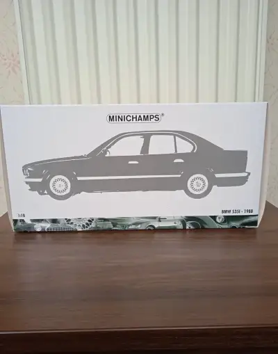 Minichamps 1/18