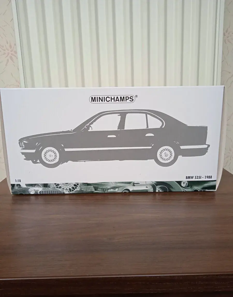 Minichamps 1/18