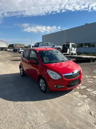 Opel Agila