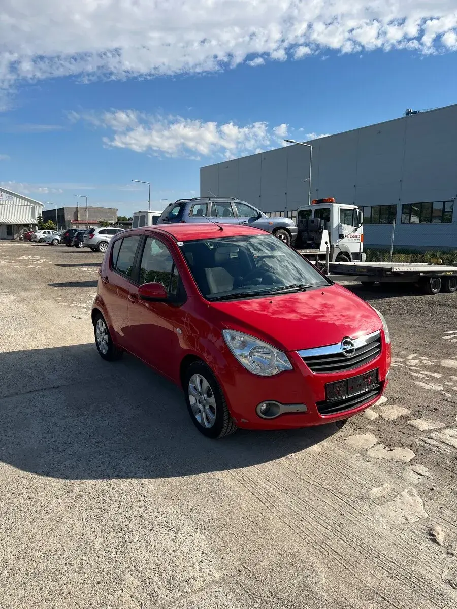 Opel Agila