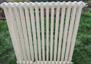 Litinový 15-ti žebrový radiátor