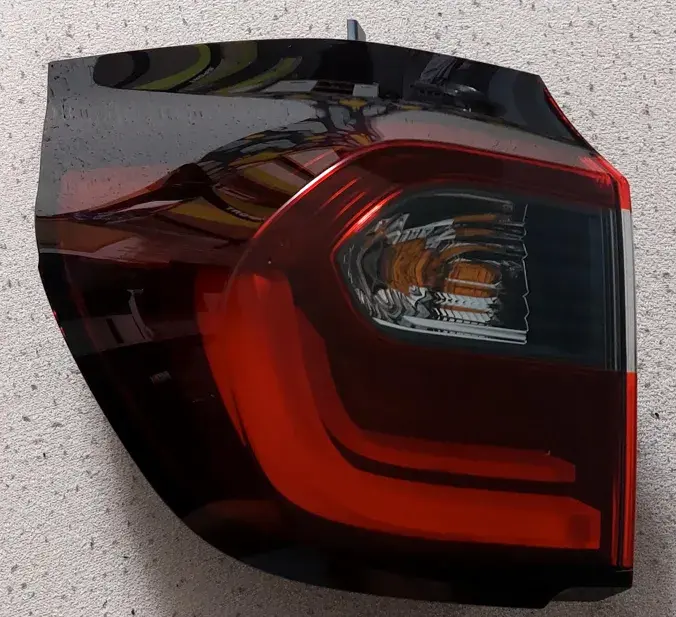 Levé zadní vnější světlo Stanley W4762 OEM