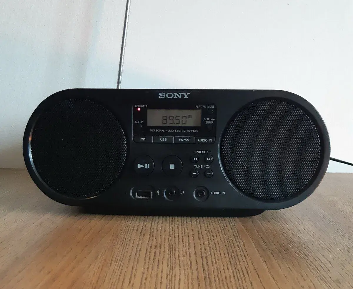radiopřijímač Sony ZS-PS50 - AM/FM, CD, USB (MP3)