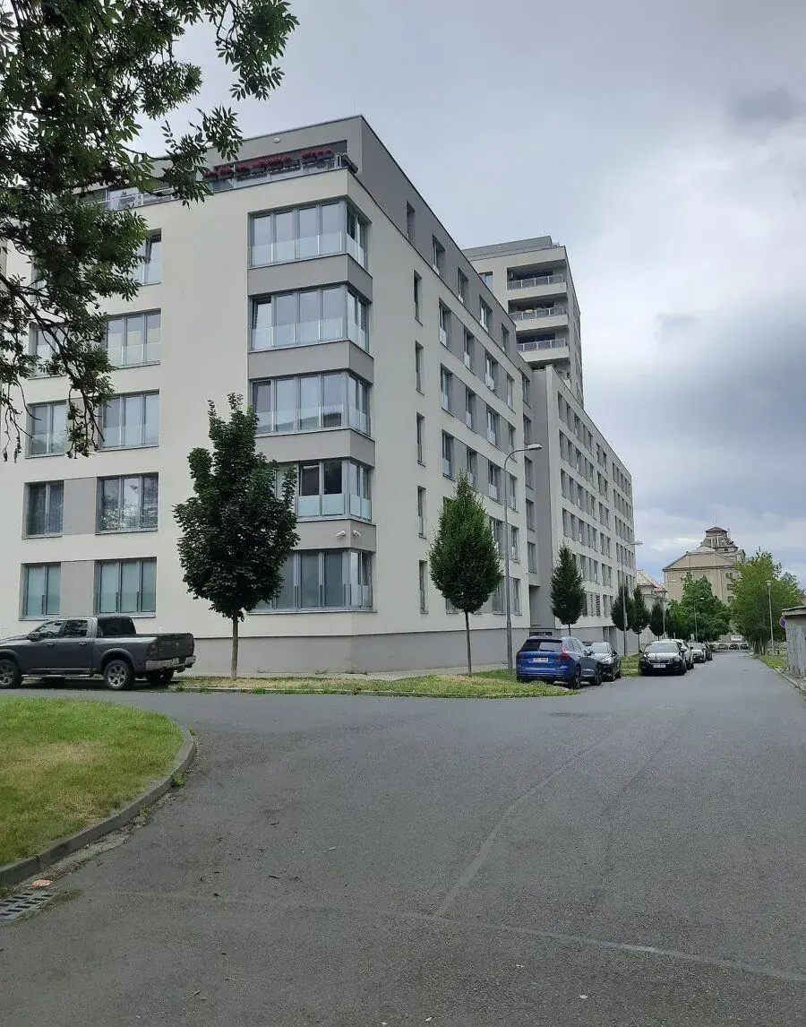 Garážové stání Plzeň 3
