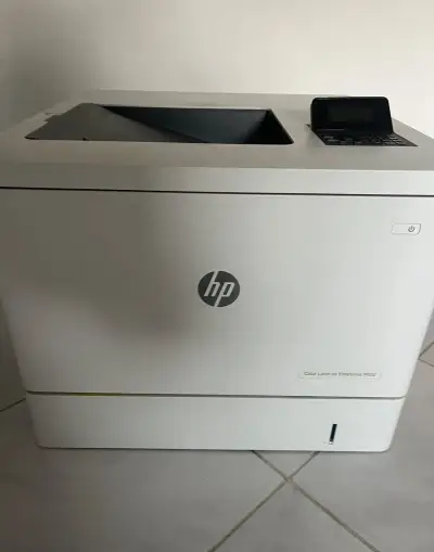 Tiskárna HP Color Laser Jet M552