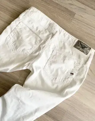 Capri, šortky dámské zn. Tommy Hilfiger