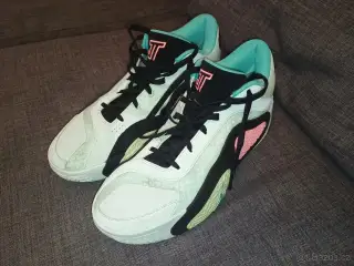 Jordan Tatum 2 „Vortex“ – EUR 47.5 (US 13)