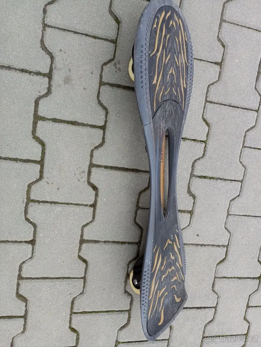 Skateboard