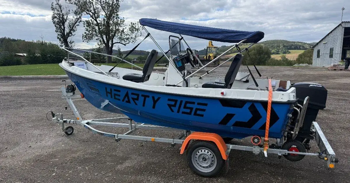 Rybářská loď Salpa S 440