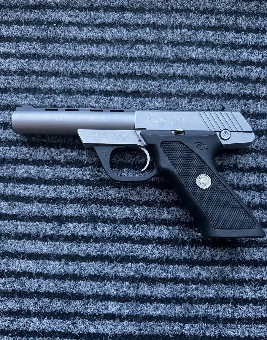 Colt 22lr - James Bond - výjimečná