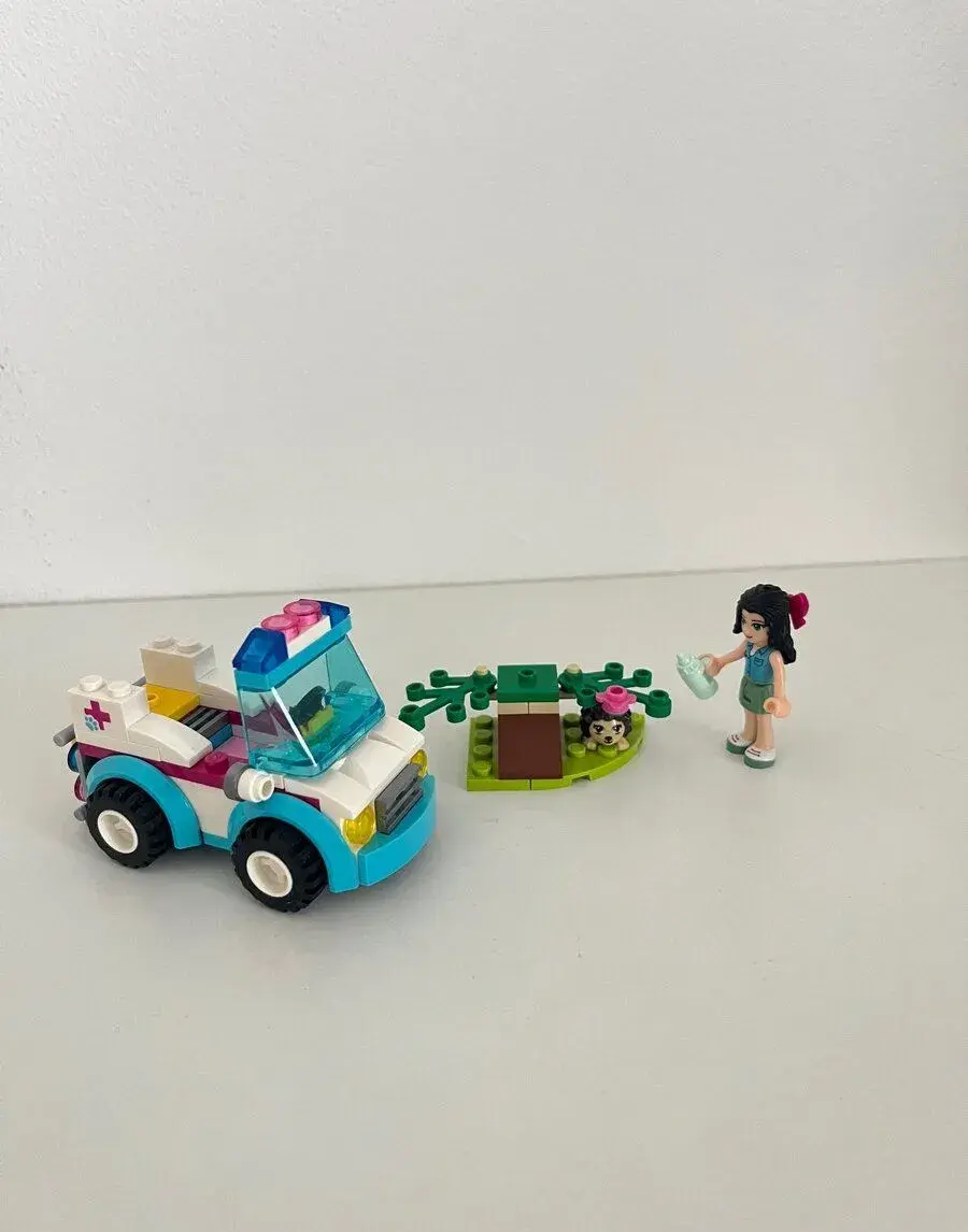 LEGO friends 41086 - veterinární photovost