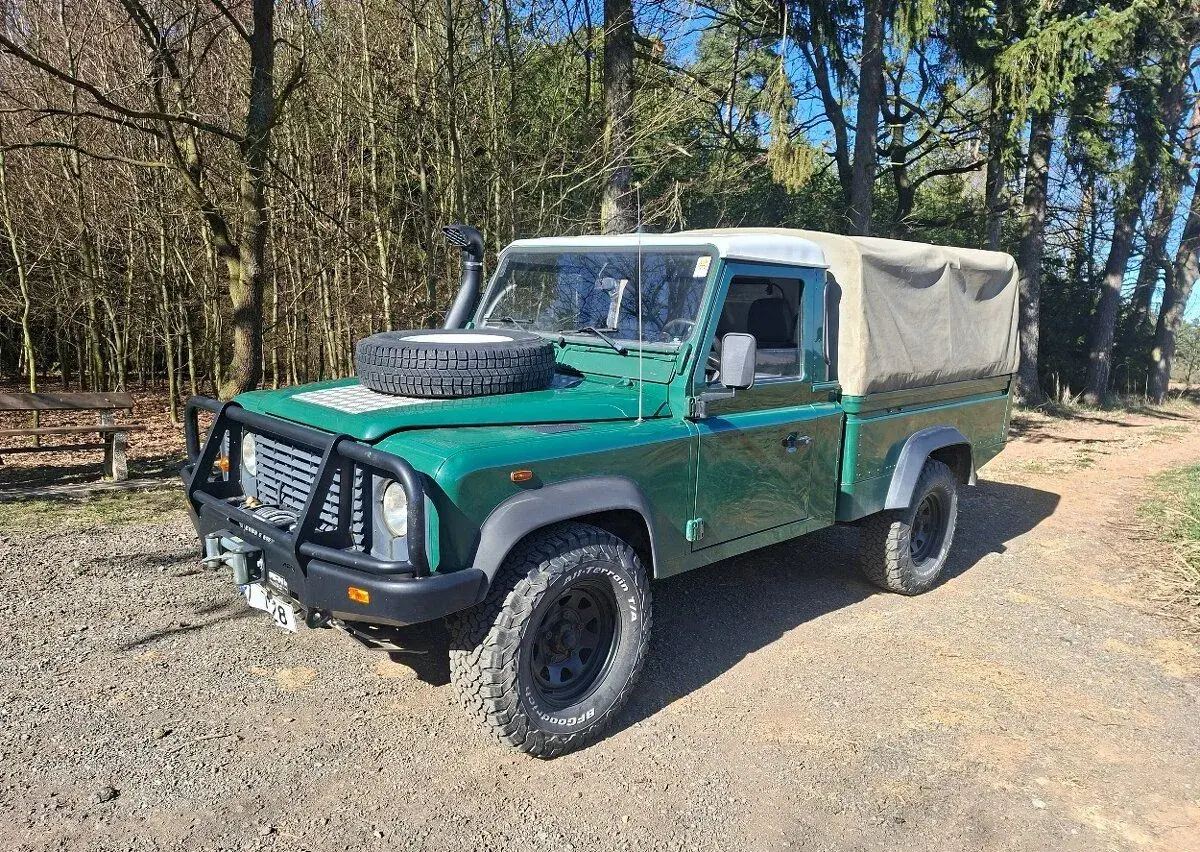 Land Rover defender