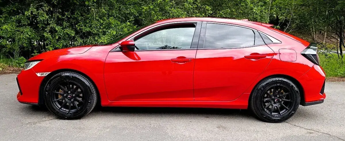 Honda Civic – 2019, 180 000 km