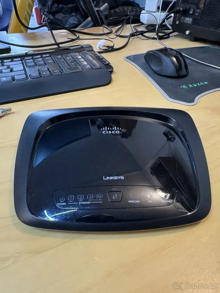 Wi-Fi router / ADSL2+ modem Linksys WAG120N (použitý)