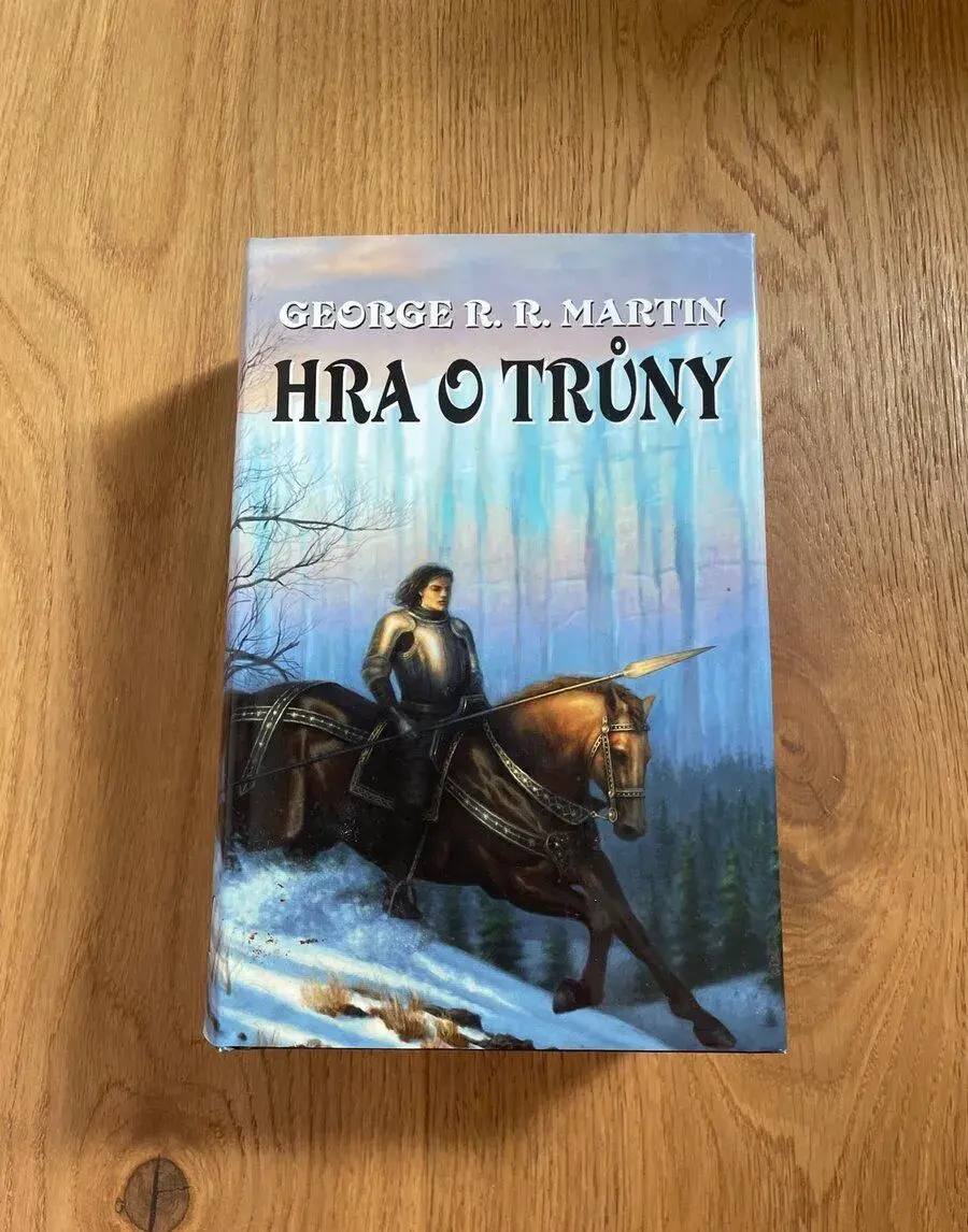 Hra o trůny - George R. R. Martin