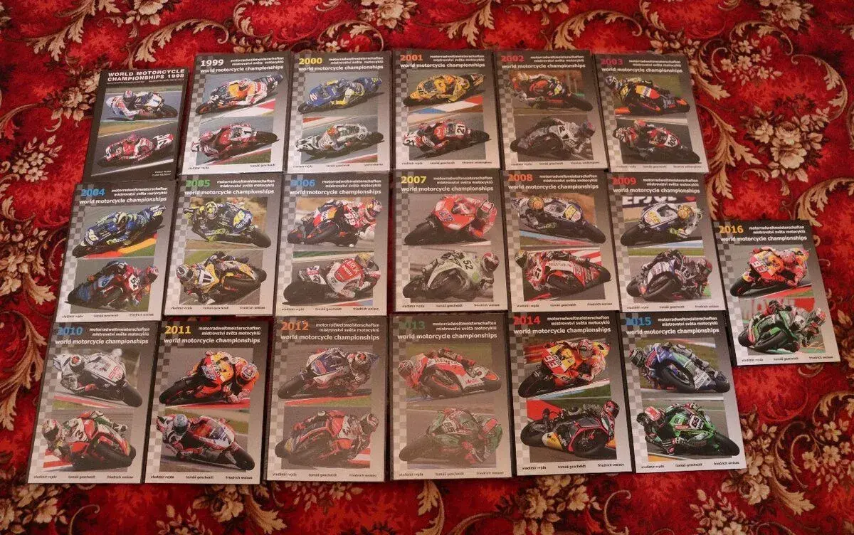 Ročenky mistrovství světa motocyklů 1998-2016