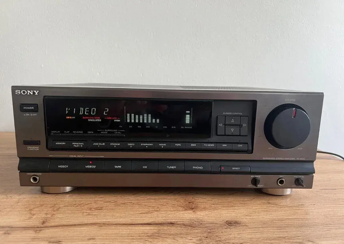 SONY TA-D505 Hi-Fi stereo zesilovač