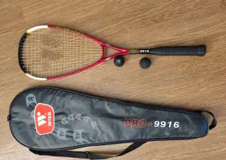 Raketa na squash