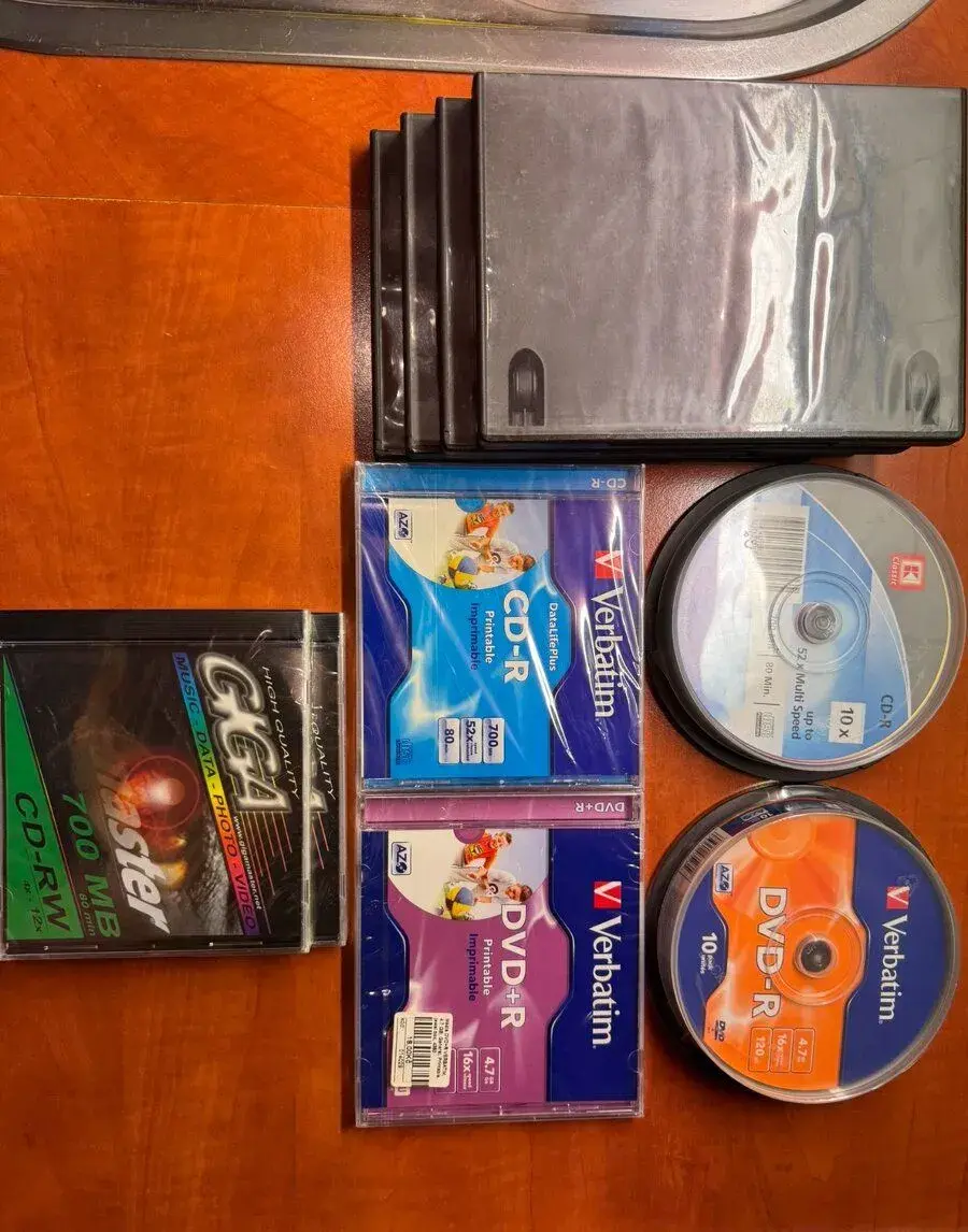 Prázdná CD, DVD