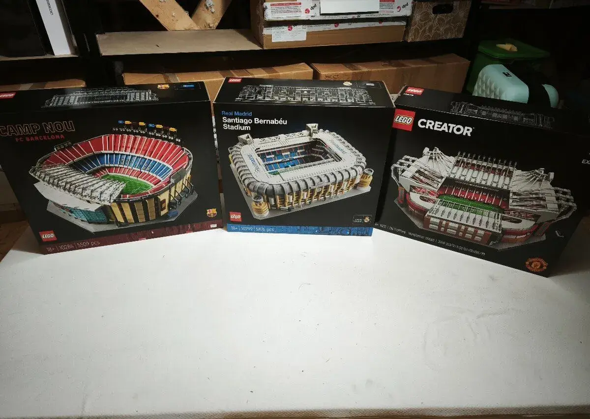 LEGO 10284 + 10299 + 10272