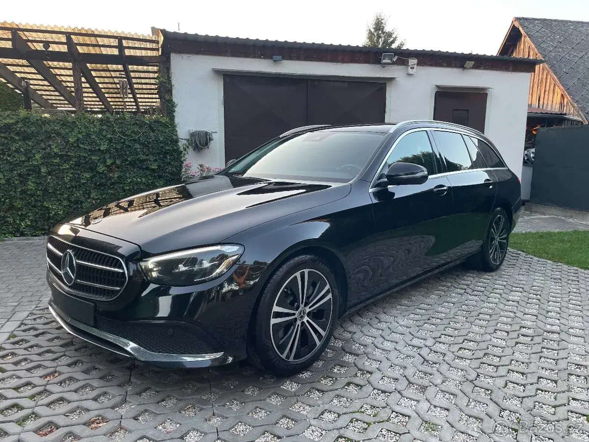 Mercedes-Benz E – 2023, 153 000 km
