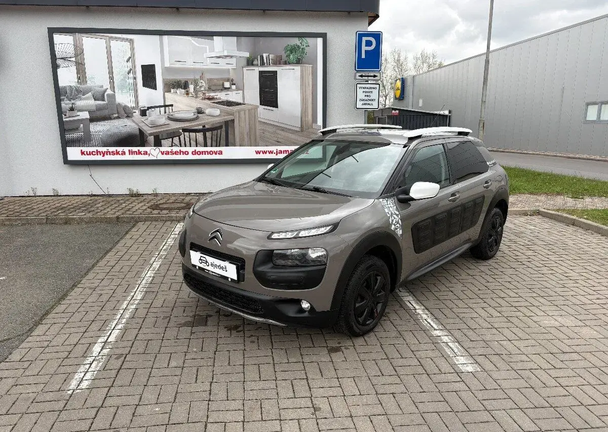 Citroën C4 – 2017, 181 043 km