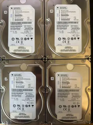 Seagate ST2000NM0023 2 TB SAS — 4 ks