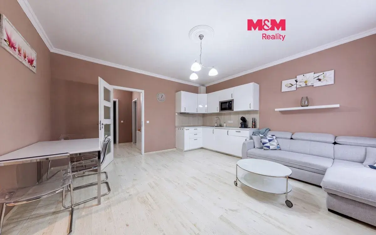 Pronájem bytu 3+kk, 80 m², Karlovy Vary, ul. Moravská