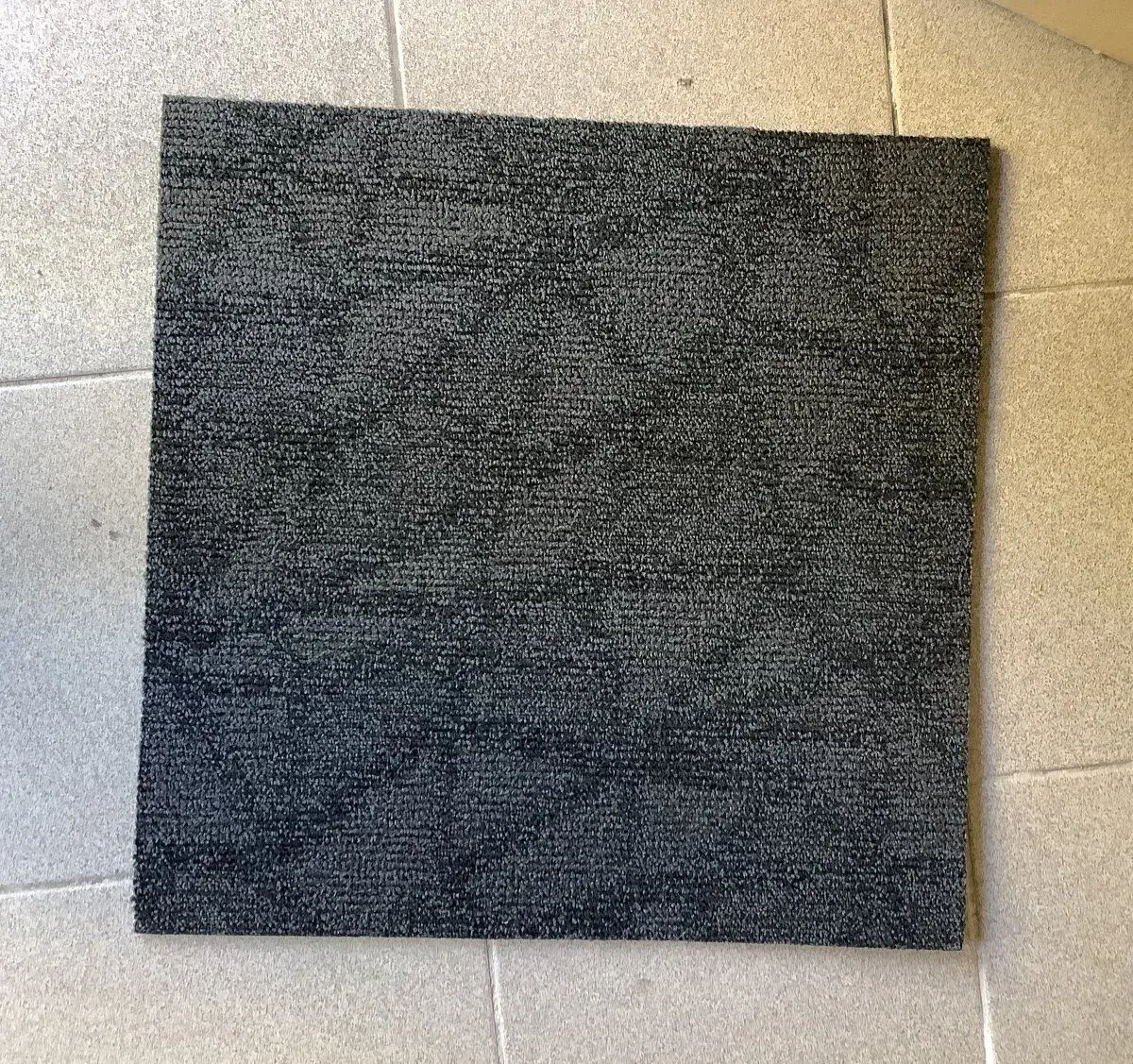 Kobercové čtverce Desso Mosaic 50x50cm - Nové