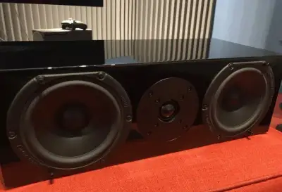 Center - Audio Physic Yara II