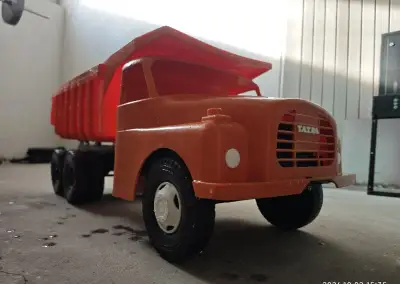 Tatra 148 Chemoplast