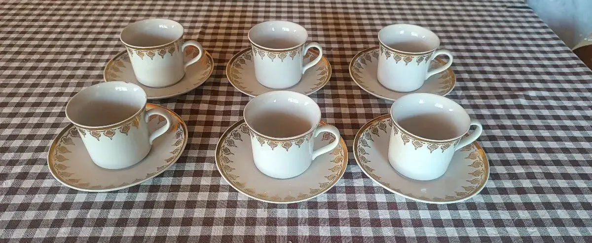 Retro porcelánová souprava THUN Athos (6 ks) – zlatý dekor