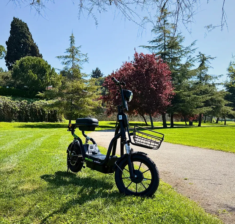 Elektrický moped NOVÝ bez nutnosti ŘP , záruka