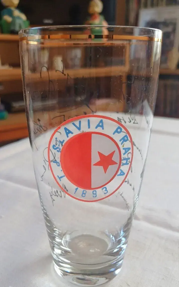 Retro sportovní sklenice