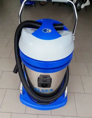 PRŮMYSLOVÝ VYSAVAČ ELSEA EJWI 220