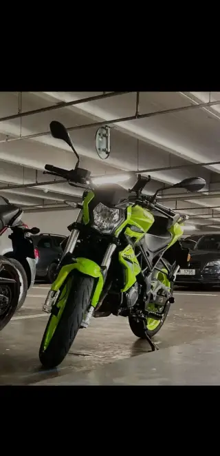 Benelli BN 125