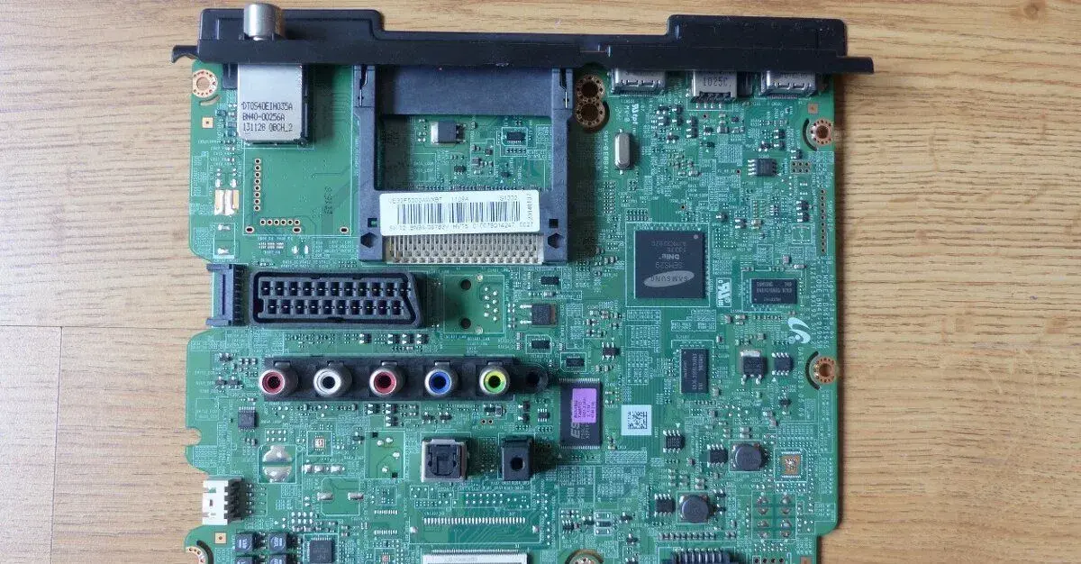 TV díly - UE32F5000AW