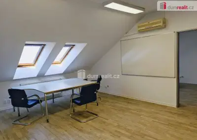 Kancelářské prostory 48 m2 Žerotínova ul. Praha 3-Žižkov
