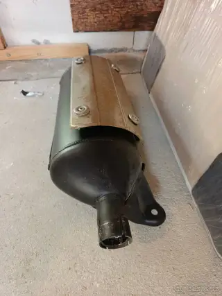 Malaguti Madison 250 nový vyfuk