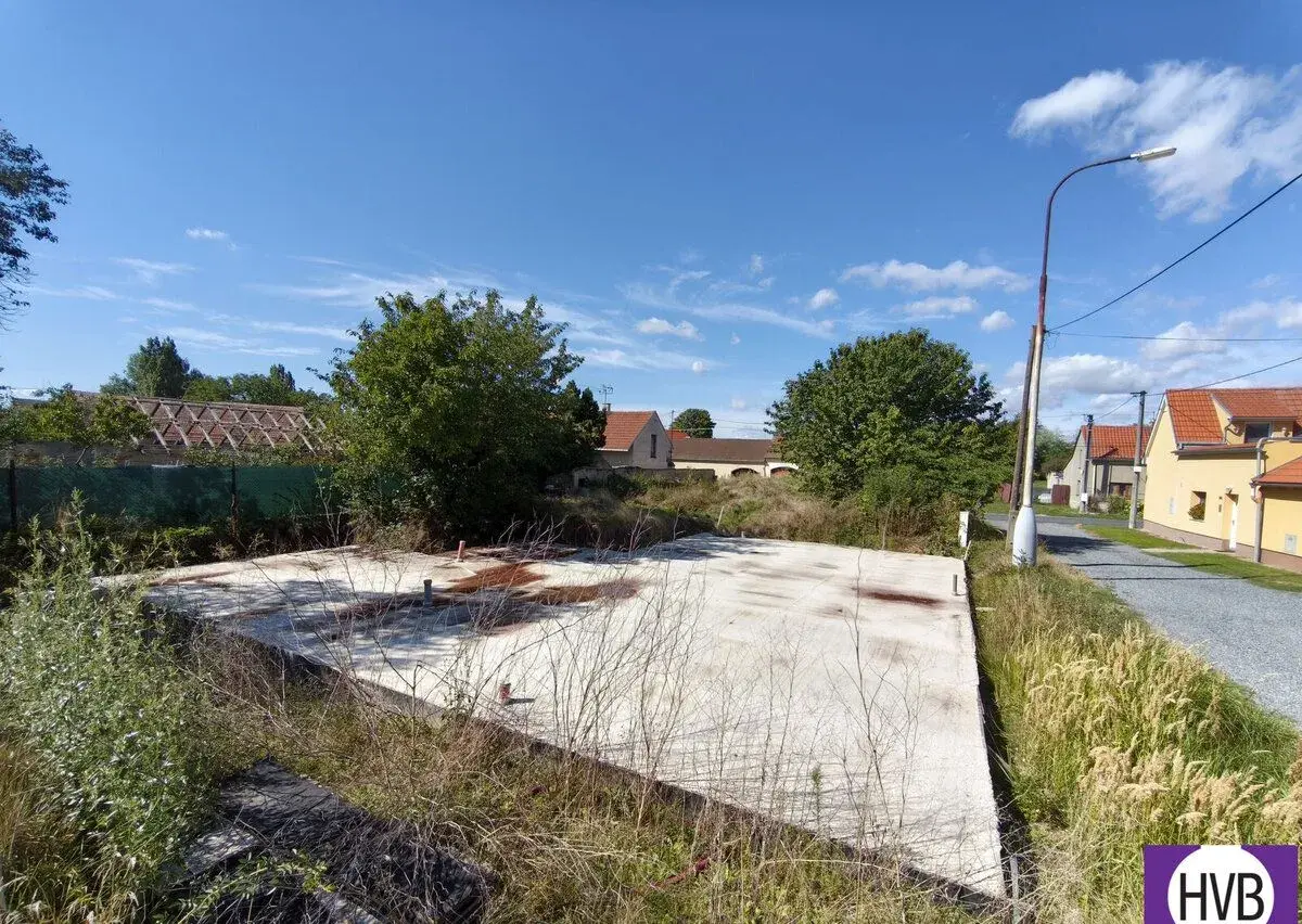 Prodej stavebního pozemku 676 m2, Miletice, okr. Kladno