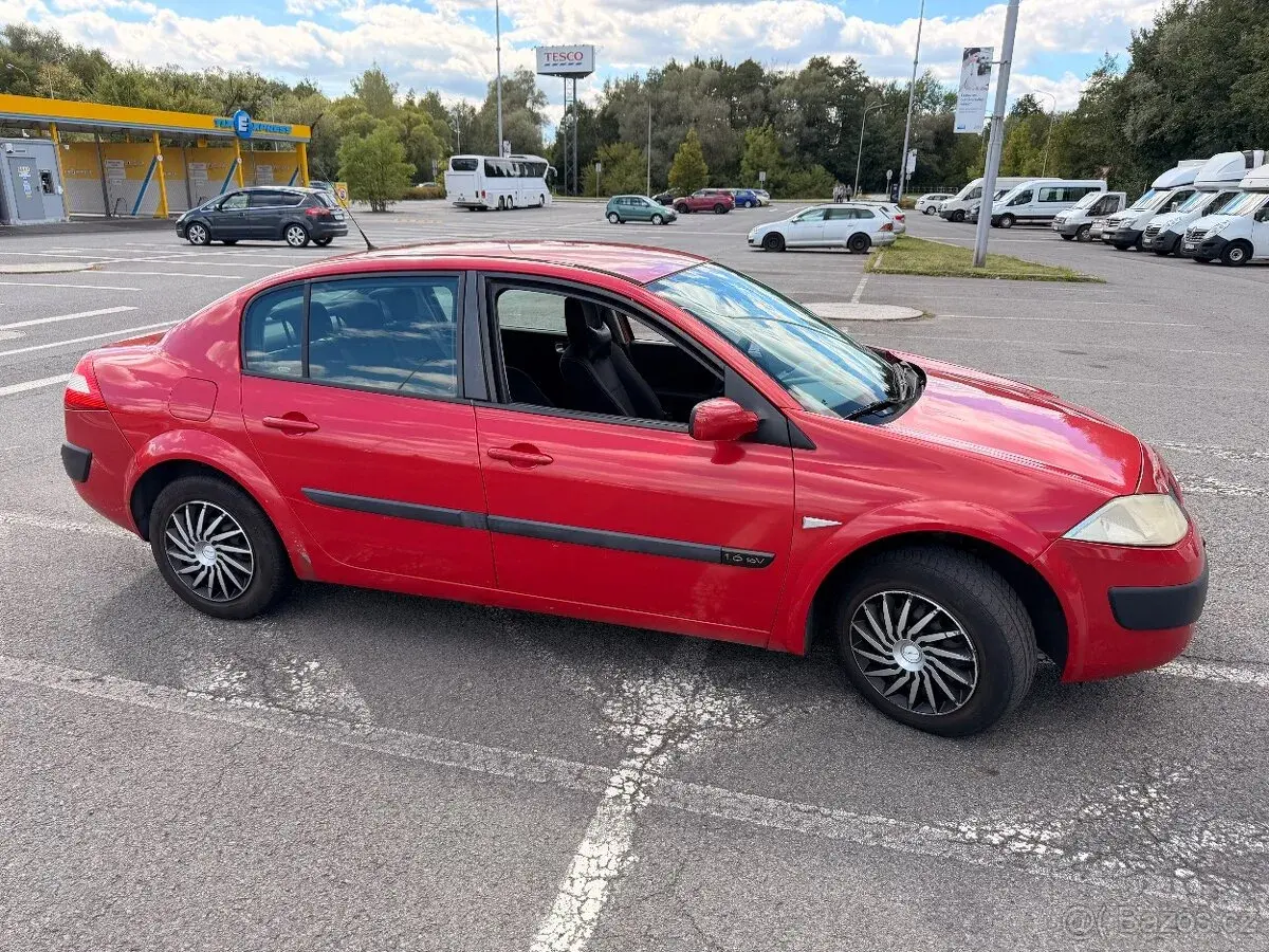Renault MEGANE – 2005, 256 000 km