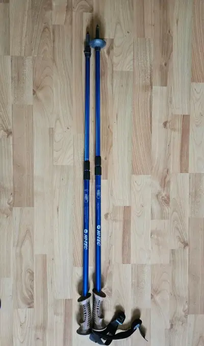 Hi-Tec turistické hole