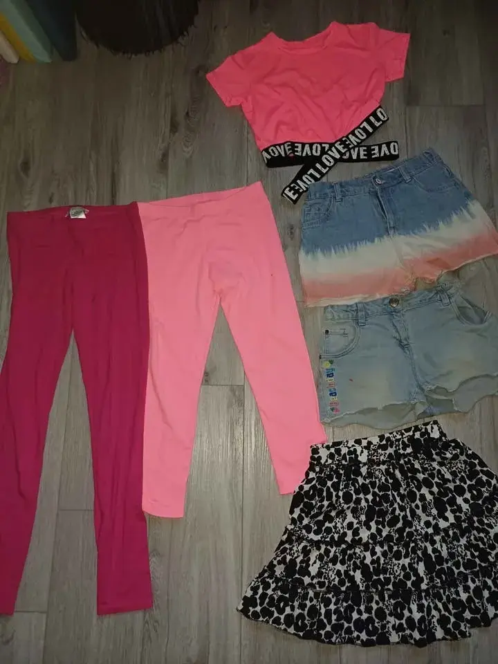 Set dívčího oblečení vel 11/13 let