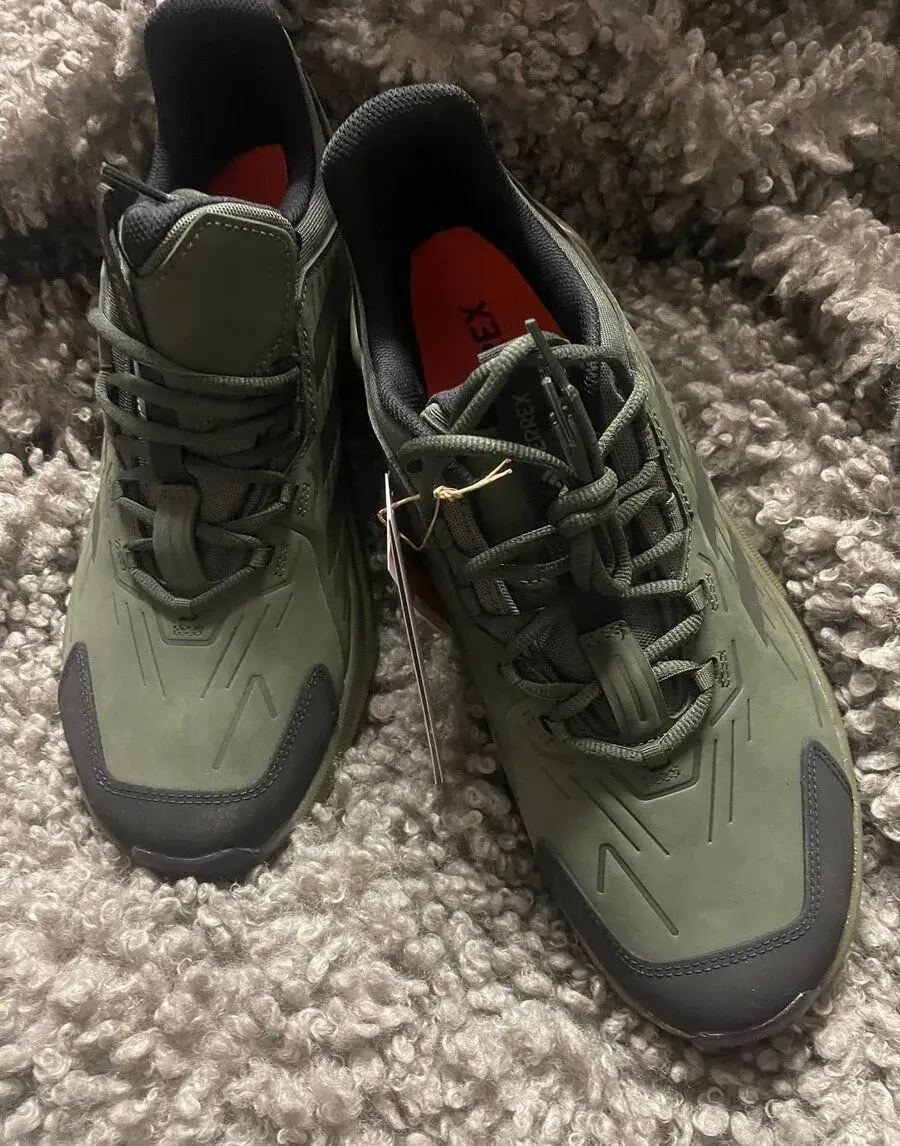 Adidas Terrex continental panske 46 2/3