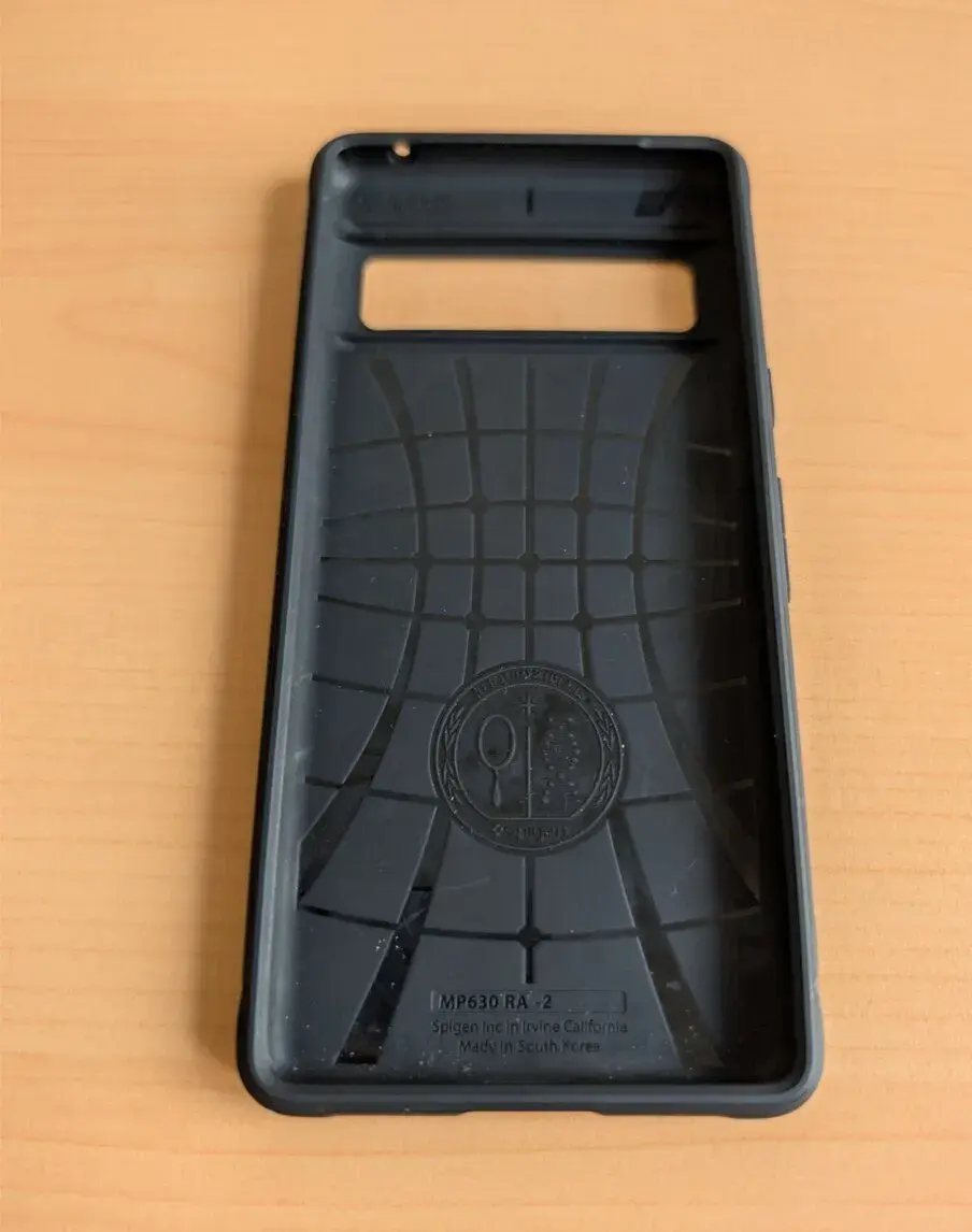 Spigen Rugged Armor Black Google Pixel 7