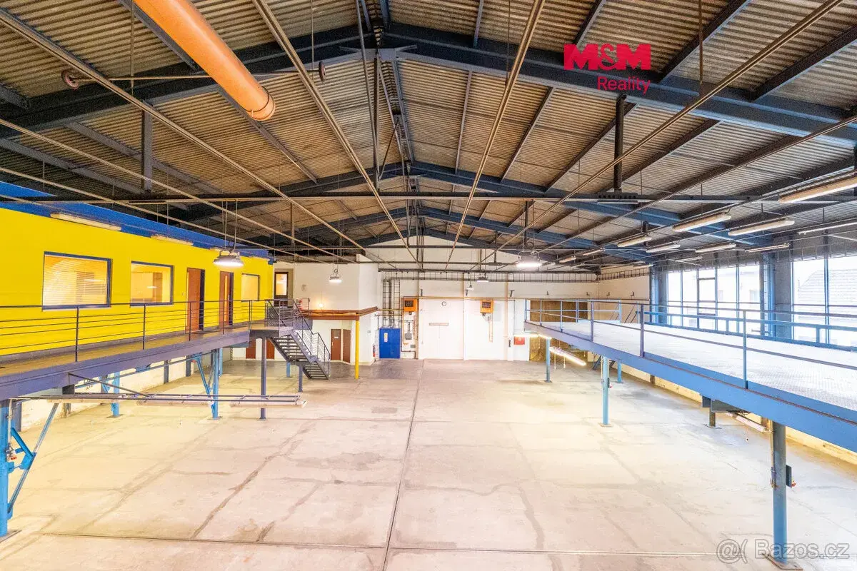 Prodej výrobního objektu, 714 m², Slavičín