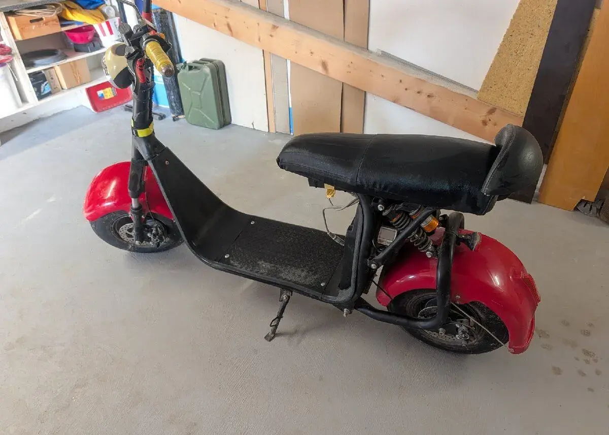 Elektro koloběžka chopper